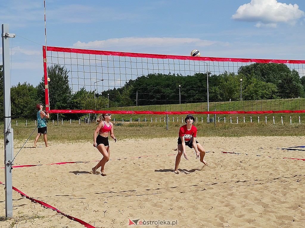 Sportowa niedziela na plaży miejskiej [09.08.2020] - zdjęcie #38 - eOstroleka.pl