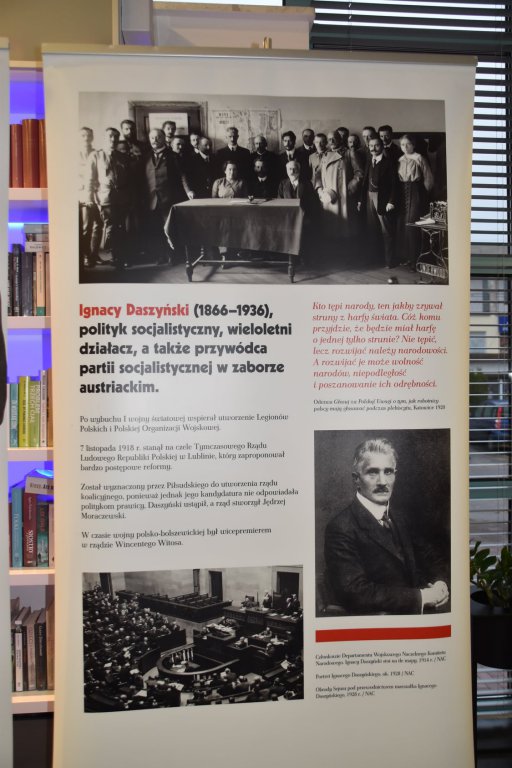 „Ojcowie Niepodległości” – patriotyczna wystawa w bibliotece w Kadzidle [19.11.2020] - zdjęcie #21 - eOstroleka.pl