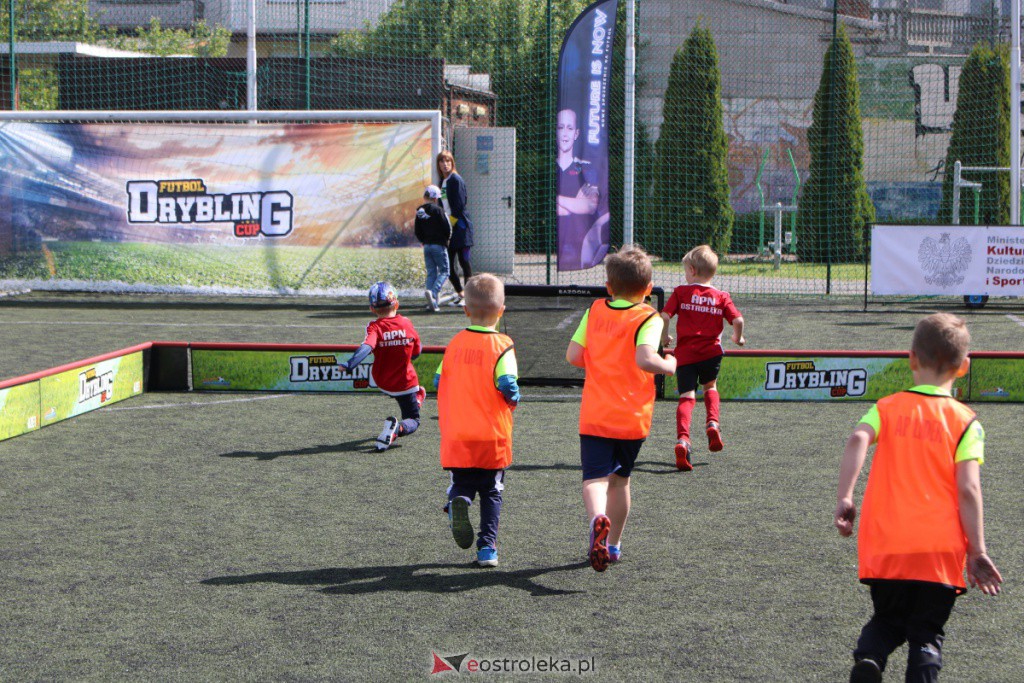Turniej "Futbol Drybling Cup" [30.05.2021] - zdjęcie #9 - eOstroleka.pl