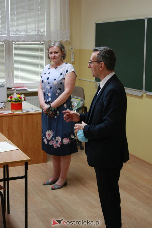 Zakończenie roku szkolnego w tzw. „małym ogólniaku” [25.06.2021] - zdjęcie #2 - eOstroleka.pl