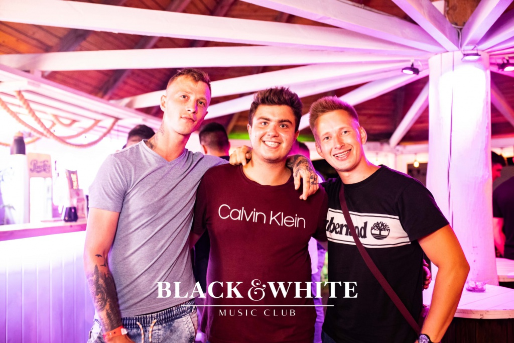 DJ SWAG w Clubie Black&White [09.07.2021] - zdjęcie #9 - eOstroleka.pl