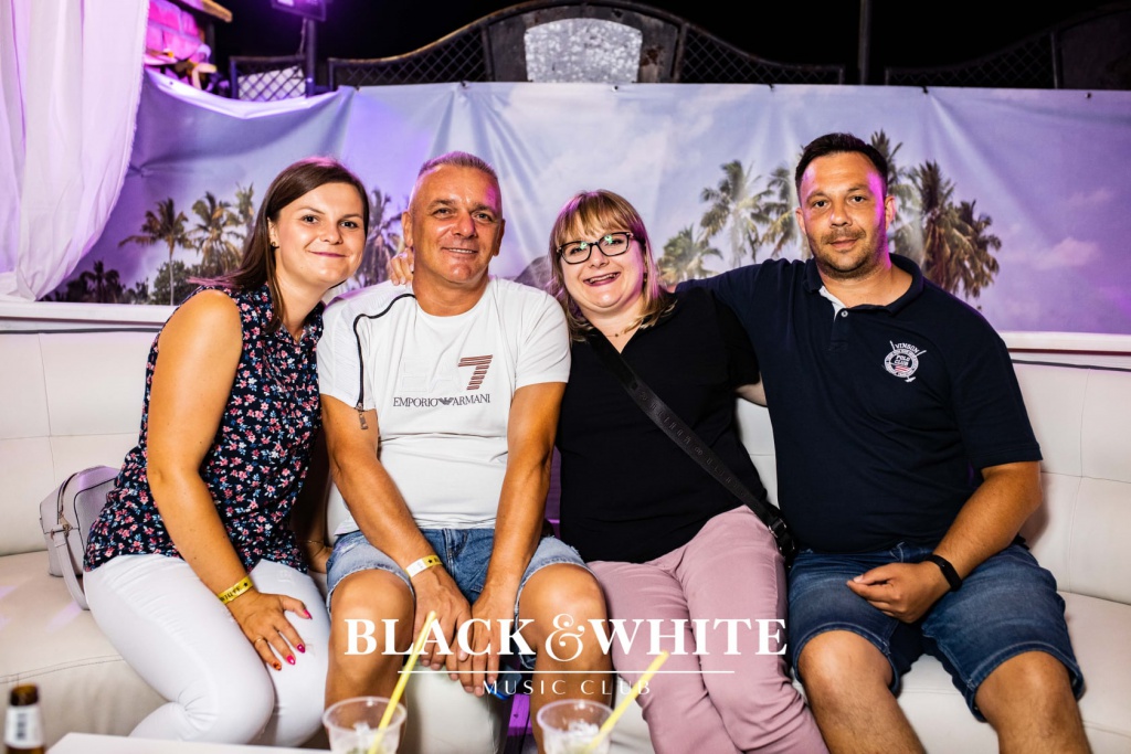 Gorąca impreza z Power Boy’em w Clubie Black&White [17.07.2021] - zdjęcie #13 - eOstroleka.pl