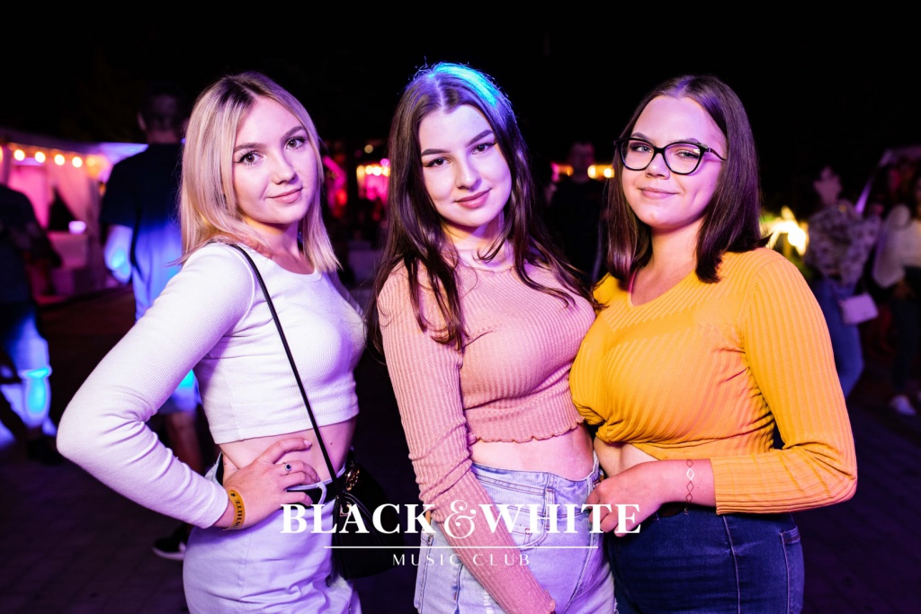 Playboys w Clubie Black&White [14.08.2021] - zdjęcie #3 - eOstroleka.pl