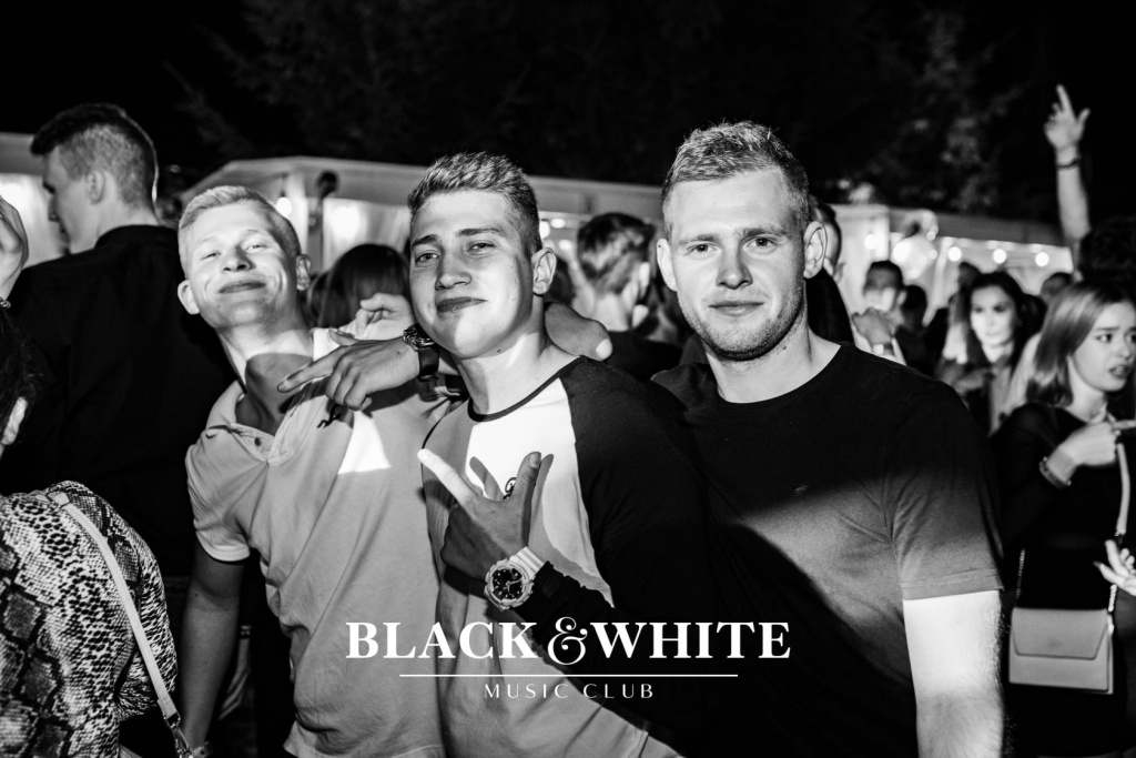 Kizo w Clubie Black&White [13.08.2021] - zdjęcie #15 - eOstroleka.pl