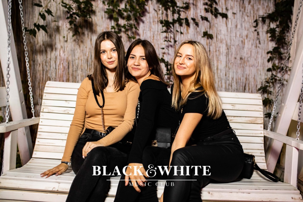 Miły Pan w Clubie Black&White [03.09.2021] - zdjęcie #39 - eOstroleka.pl