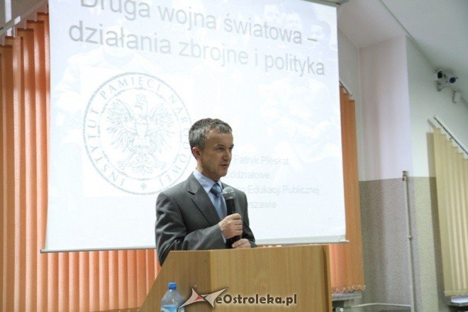 Lekcja historii z IPN(26-01-2011) - zdjęcie #2 - eOstroleka.pl