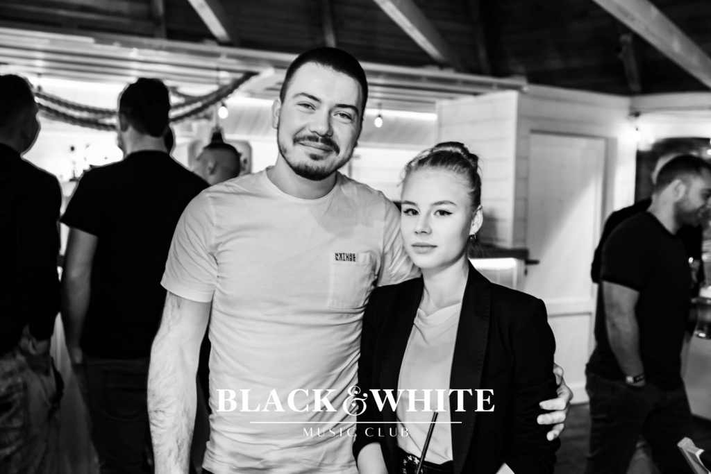 Gorące trzydziestki w Clubie Black&White [20.11.2021] - zdjęcie #31 - eOstroleka.pl