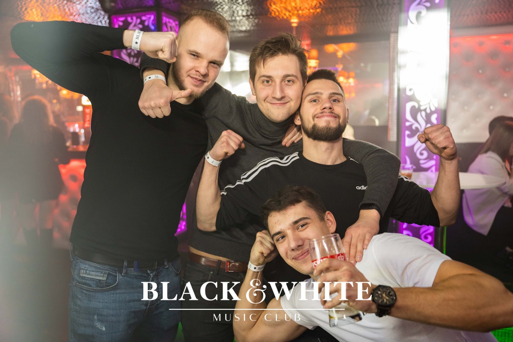 Kolejne weekendowe spotkanie w Clubie Black&White [29.01.2022] - zdjęcie #30 - eOstroleka.pl