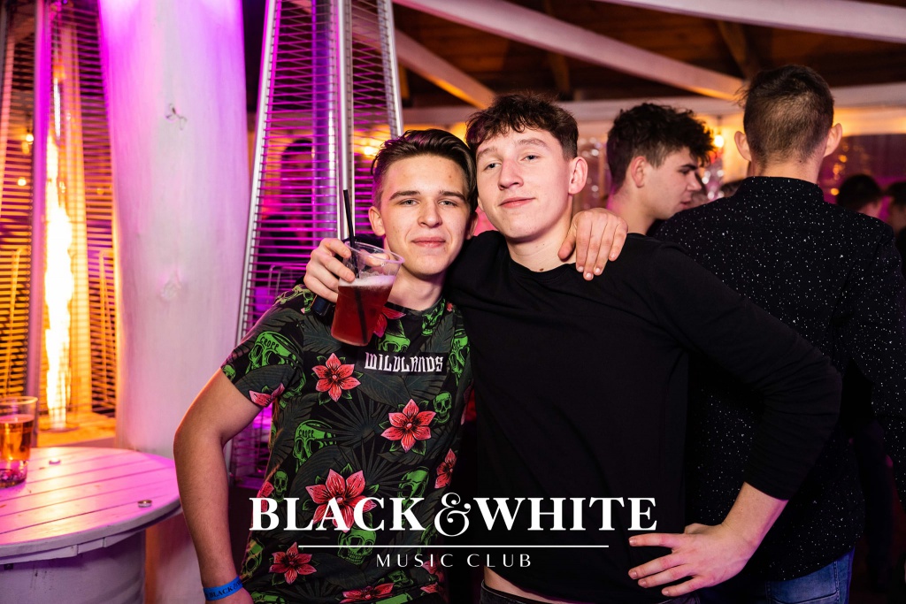 DiscoBoys w Clubie Black&White [04.02.2022] - zdjęcie #16 - eOstroleka.pl