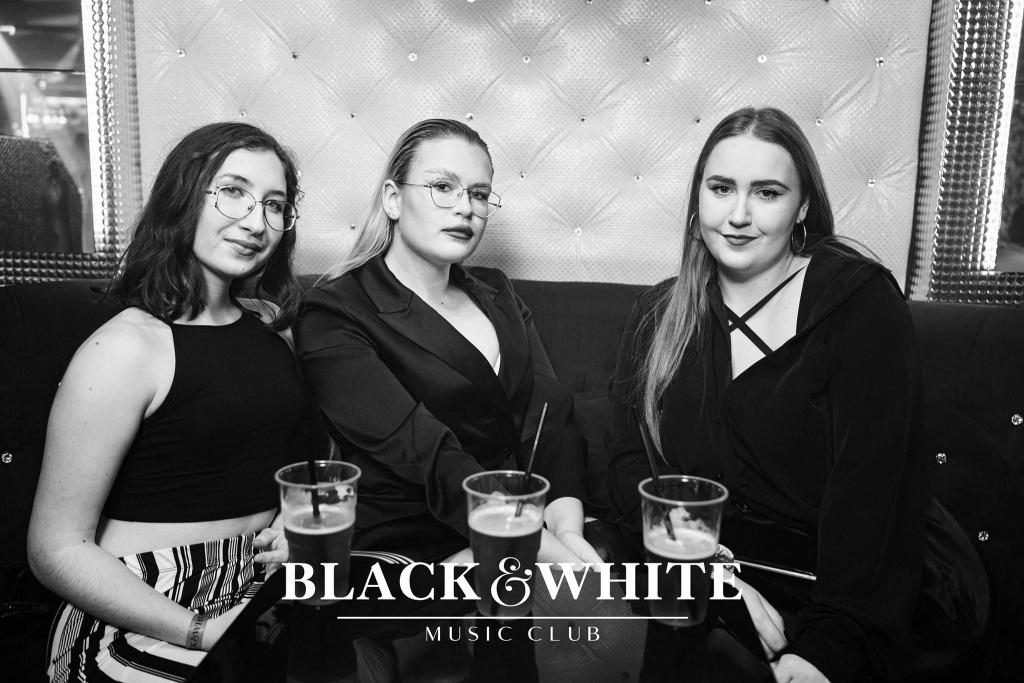DiscoBoys w Clubie Black&White [04.02.2022] - zdjęcie #36 - eOstroleka.pl