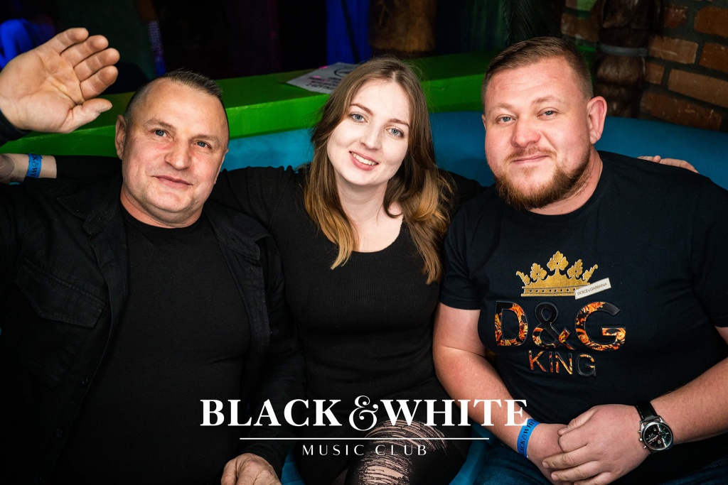 Weekend w Clubie Black&White: „Kto w lutym urodzony jest…” [19.02.2022] - zdjęcie #12 - eOstroleka.pl