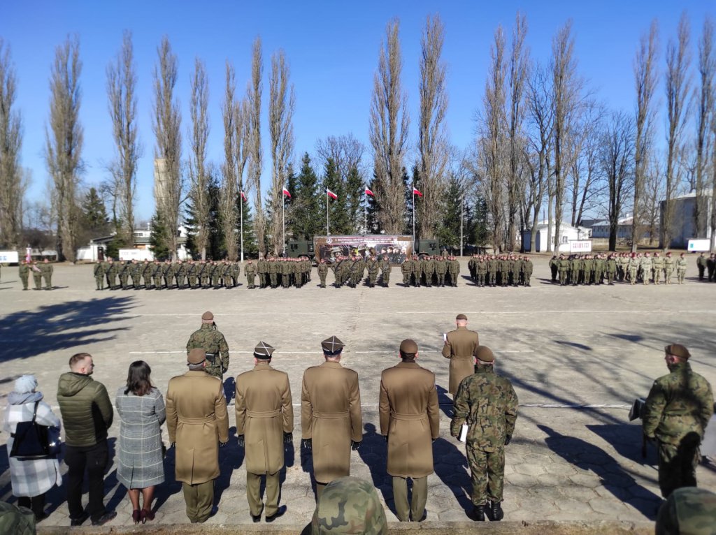 Złożyli przysięgę wojskową, gotowi stanąć w obronie Ojczyzny - zdjęcie #3 - eOstroleka.pl