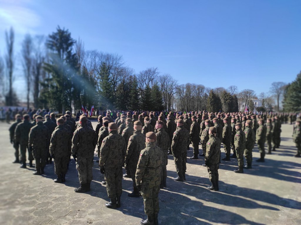 Złożyli przysięgę wojskową, gotowi stanąć w obronie Ojczyzny - zdjęcie #5 - eOstroleka.pl