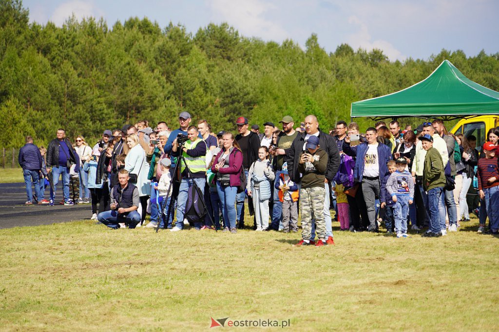 Piknik lotniczy w Grądach z okazji Dnia Dziecka [29.05.2022] - zdjęcie #19 - eOstroleka.pl