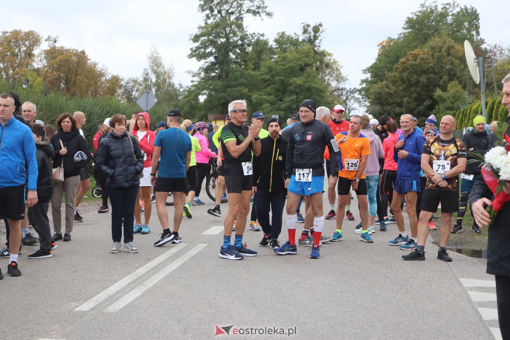 Bieg w hołdzie marynarzom i ułanom [02.10.2022] - zdjęcie #28 - eOstroleka.pl