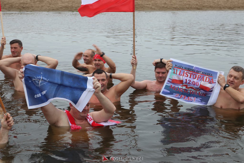Morsowanie z flagą [11.11.2022] - zdjęcie #19 - eOstroleka.pl