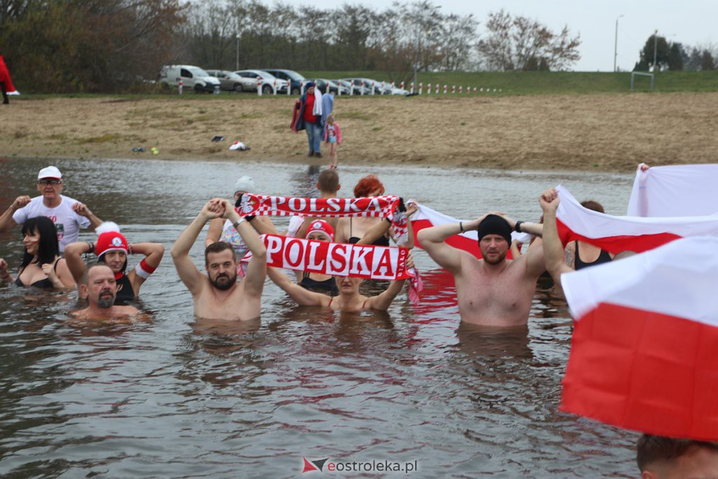 Morsowanie z flagą [11.11.2022] - zdjęcie #24 - eOstroleka.pl