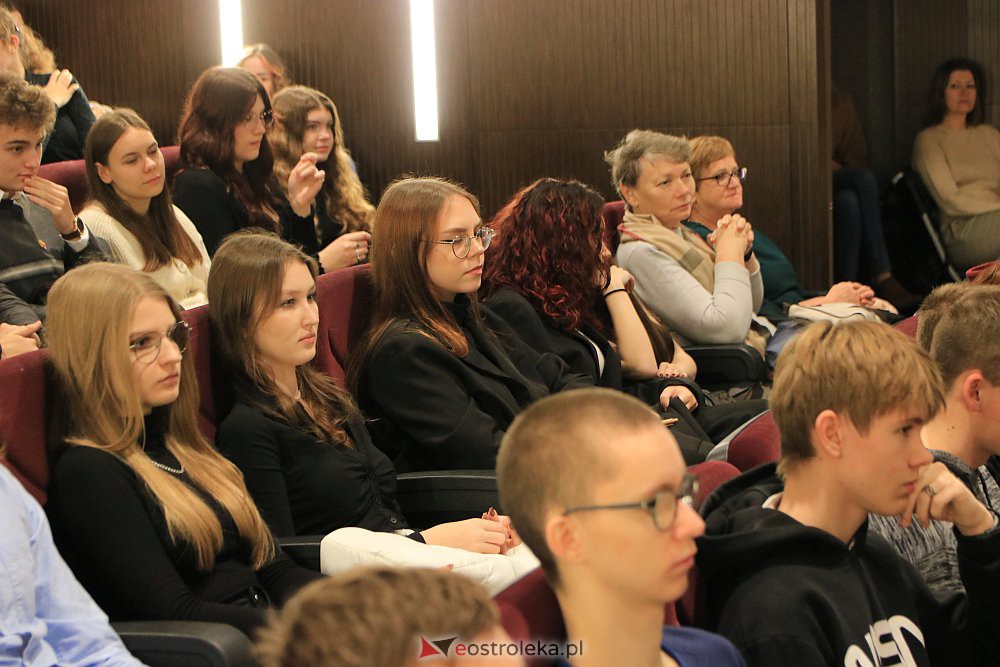 I Ostrołęcki Festiwal Filmów Młodzieżowych OFFM 2022 [14.11.2022] - zdjęcie #21 - eOstroleka.pl