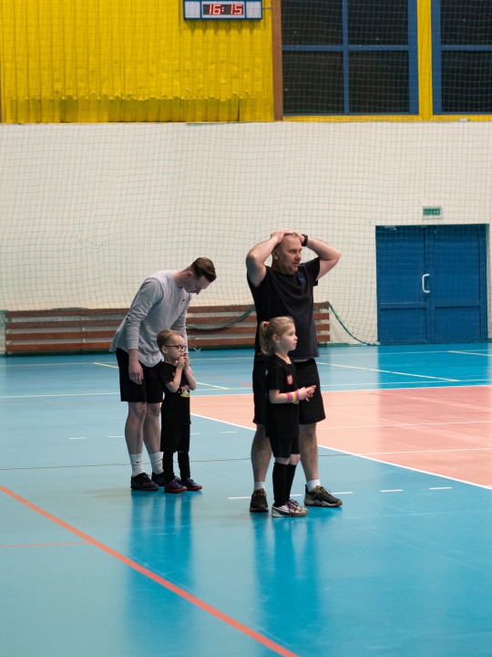 Rodzinne granie w Akademii Młodego Piłkarza - zdjęcie #3 - eOstroleka.pl