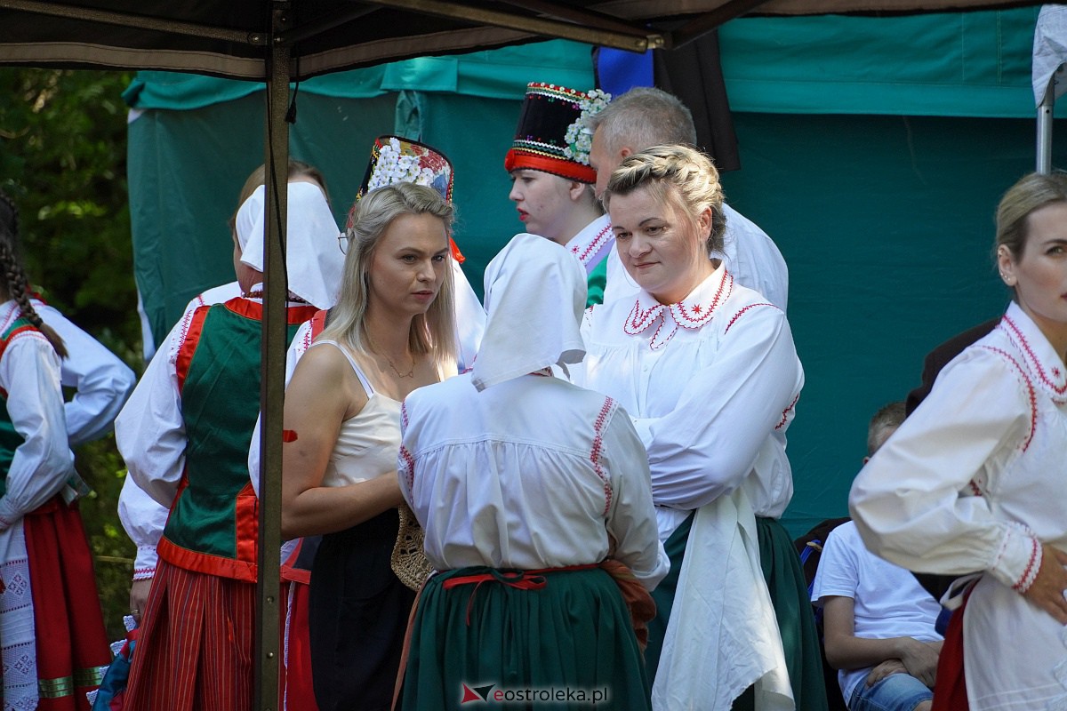 Święto Folkloru Kurpiowskiego w Zawadach [9.07.2023] - zdjęcie #24 - eOstroleka.pl