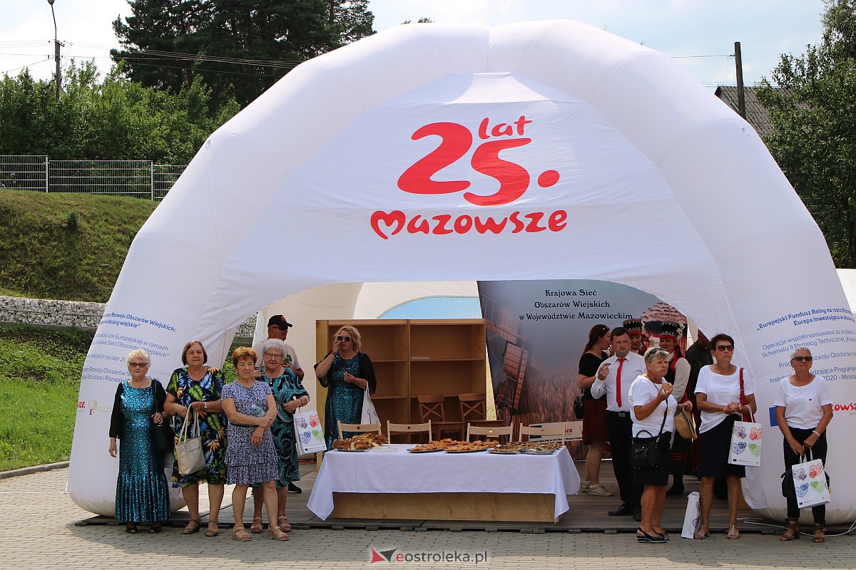 XV Przegląd Piosenki Klubów Seniora w Baranowie [06.08.2023] - zdjęcie #27 - eOstroleka.pl