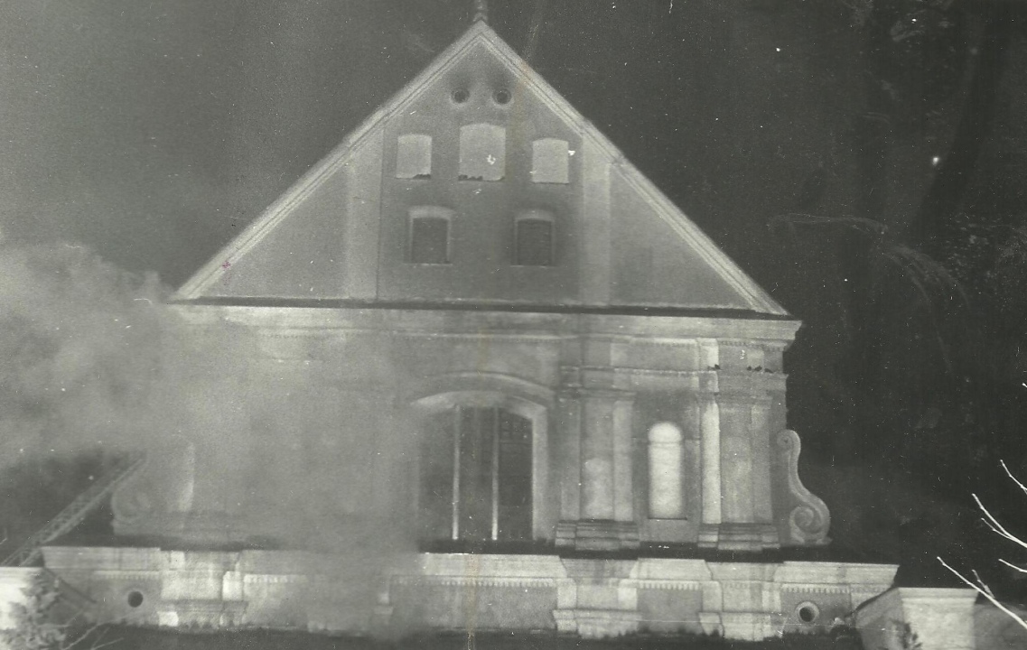 Pożar kościoła św. Antoniego 1989 - fot. archiwum parafii - zdjęcie #12 - eOstroleka.pl