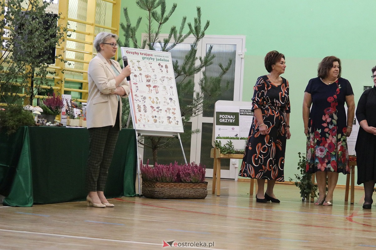 Wystawa grzybów w Szkole Podstawowej nr 2 [26.09.2023] - zdjęcie #13 - eOstroleka.pl