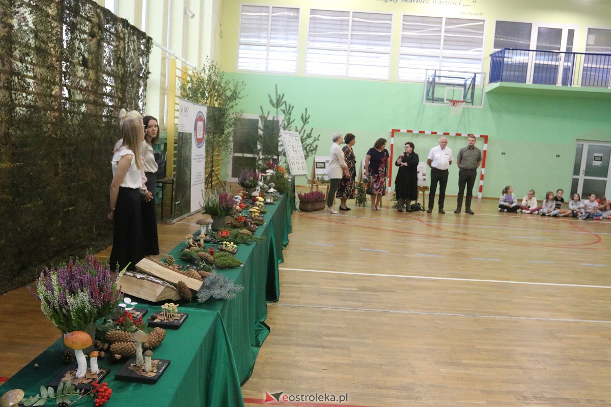 Wystawa grzybów w Szkole Podstawowej nr 2 [26.09.2023] - zdjęcie #27 - eOstroleka.pl