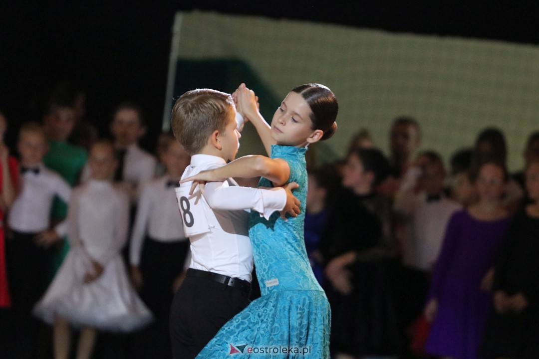 Turniej tańca O Złotą Podwiązkę [30.09.2023] - zdjęcie #17 - eOstroleka.pl