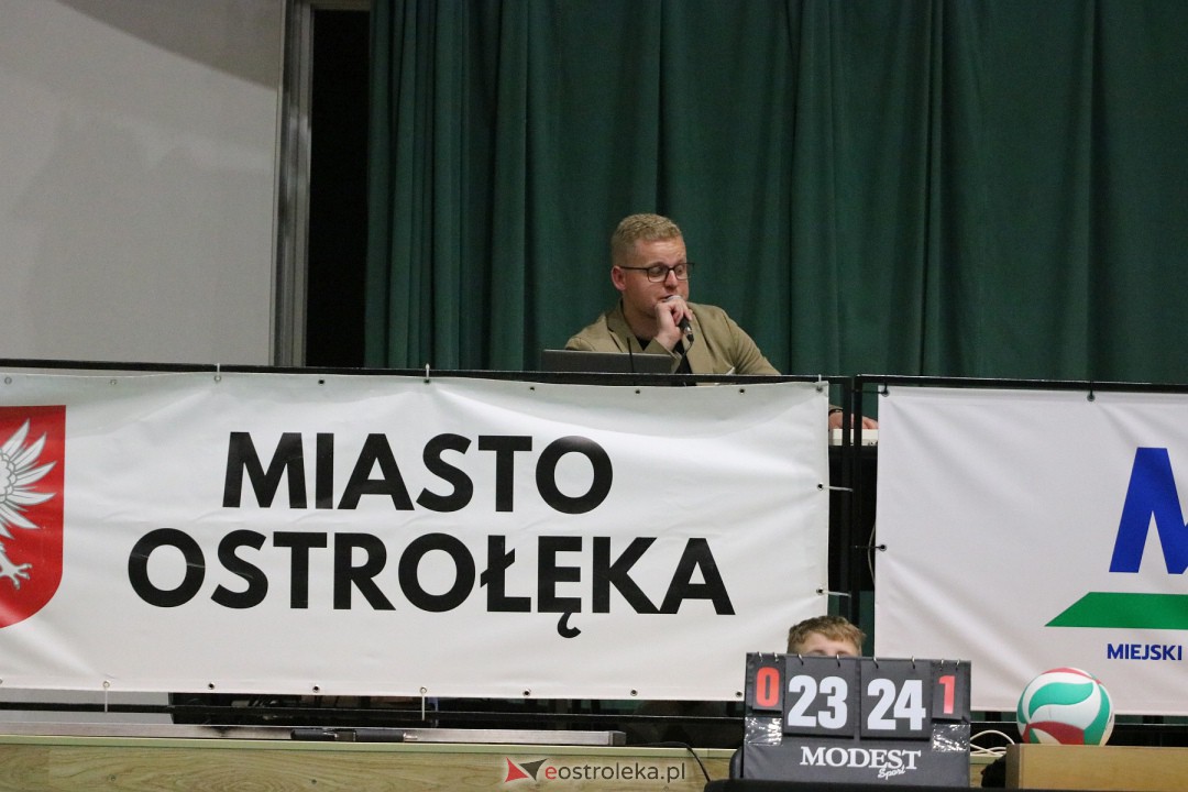 SPS Volley Ostrołęka - MOS Wola Tramwaje Warszawskie [8.10.2023] - zdjęcie #13 - eOstroleka.pl