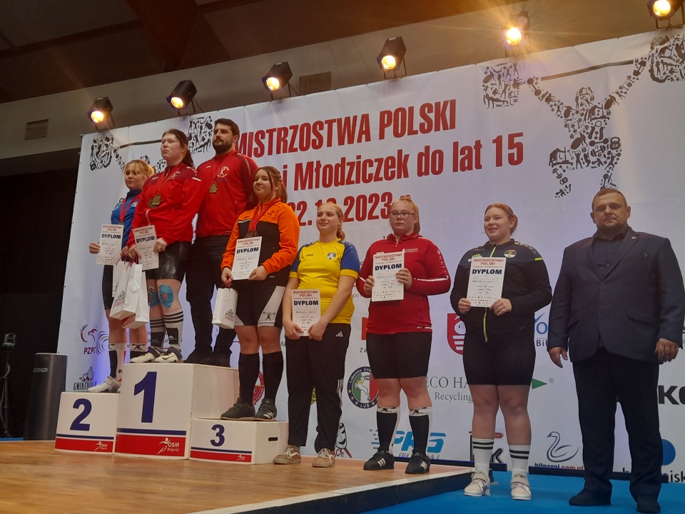 Mistrzostwa Polski młodziczek i młodzików w podnoszeniu ciężarów - zdjęcie #9 - eOstroleka.pl