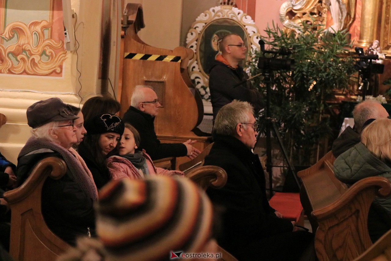 Konferencja o podziemiach Klasztoru [3.11.2023] - zdjęcie #7 - eOstroleka.pl
