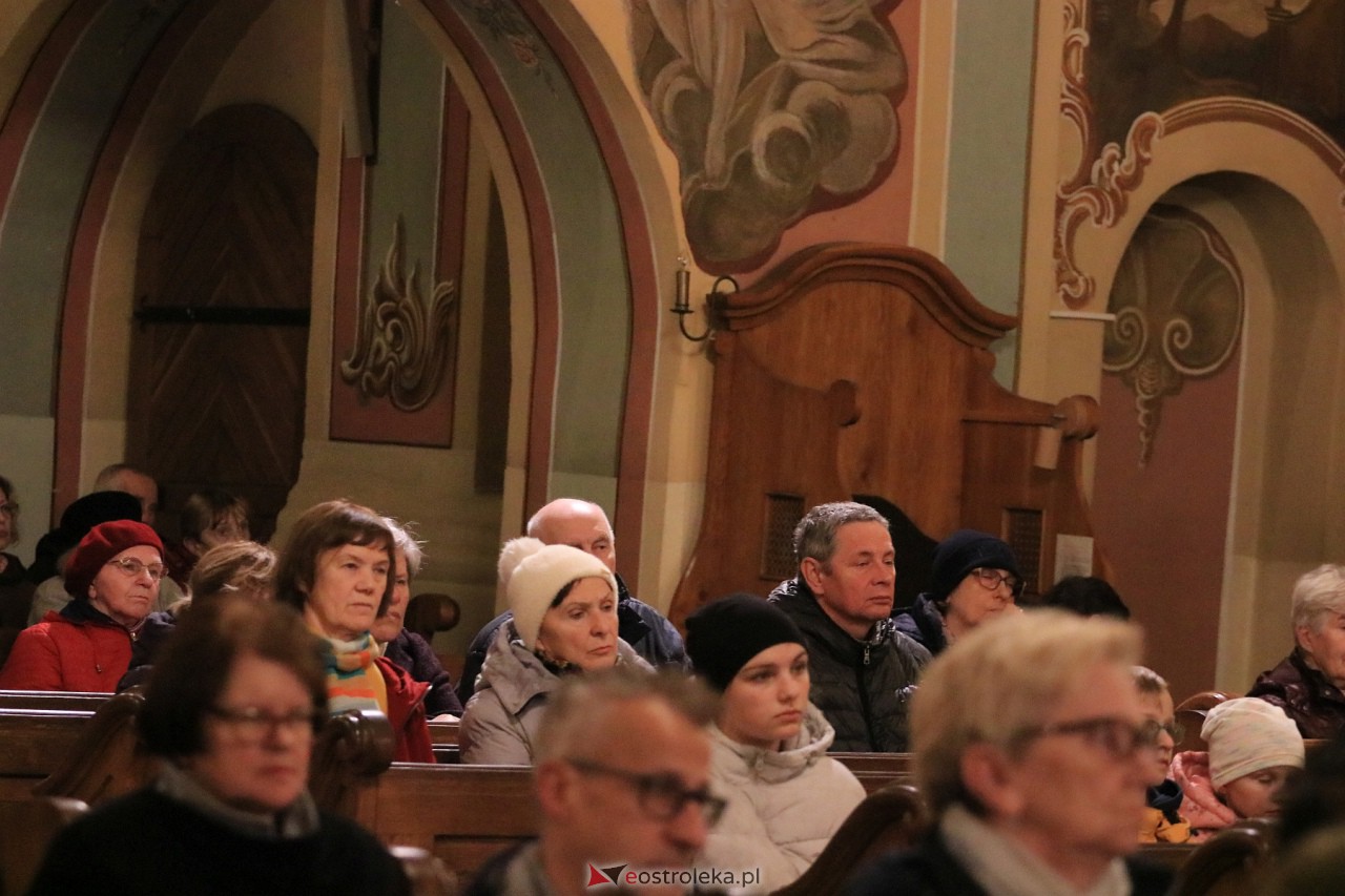 Konferencja o podziemiach Klasztoru [3.11.2023] - zdjęcie #13 - eOstroleka.pl