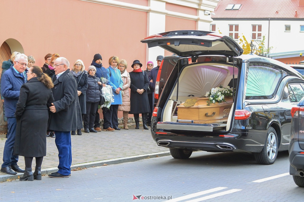 Pogrzeb Cezarego Olszewskiego, zwycięzcy Tańca z Gwiazdami [4.11.2023] - zdjęcie #6 - eOstroleka.pl