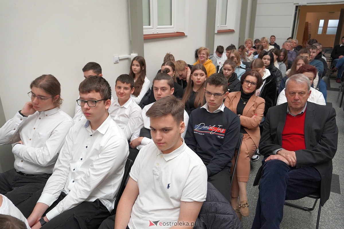 Konferencja naukowa z okazji 160. rocznicy wybuchu Powstania Styczniowego na Kurpiowszczyźnie [10.11.2023] - zdjęcie #18 - eOstroleka.pl