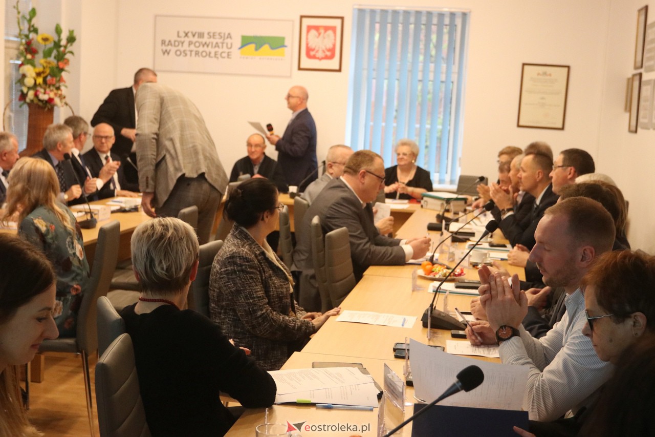 Sesja rady powiatu [14.11.2023] - zdjęcie #13 - eOstroleka.pl