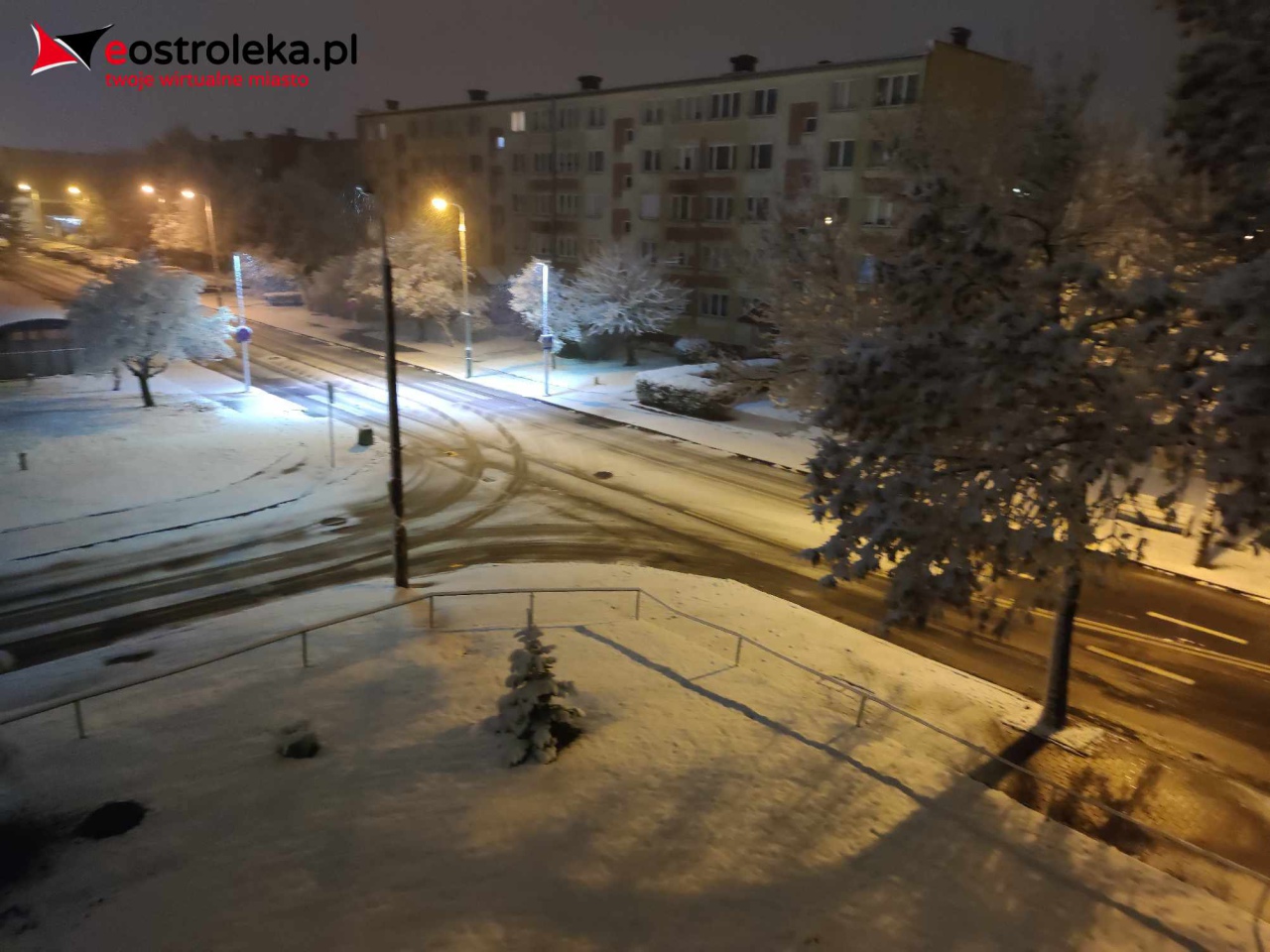 Pierwsza oznaka zimy w Ostrołęce 2023 [18.11.2023] - zdjęcie #1 - eOstroleka.pl