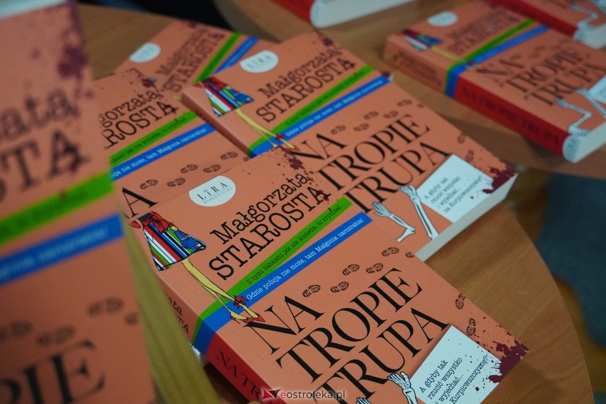 Promocja książki Na tropie trupa Małgorzaty Starosty [23.11.2023] - zdjęcie #3 - eOstroleka.pl