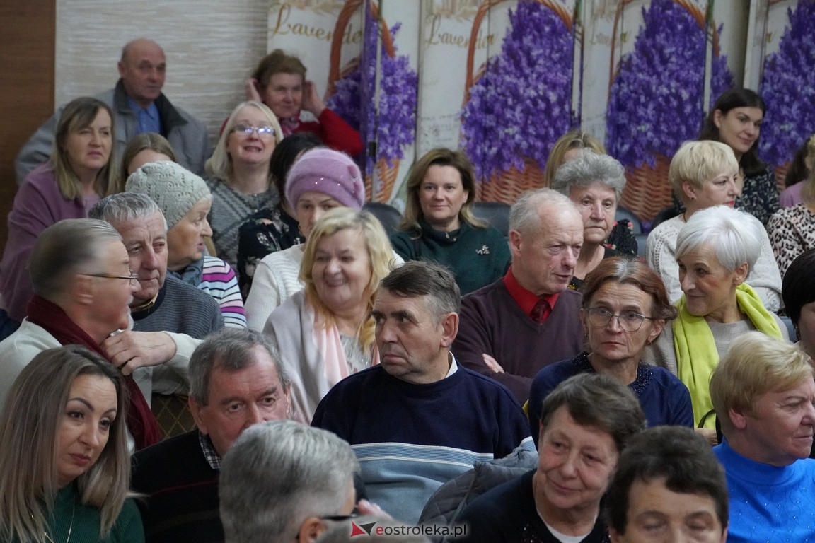 ,,The Voice Senior - Seniorzy Seniorom z Mazowsza w Czerwinie [26.11.2023] - zdjęcie #2 - eOstroleka.pl