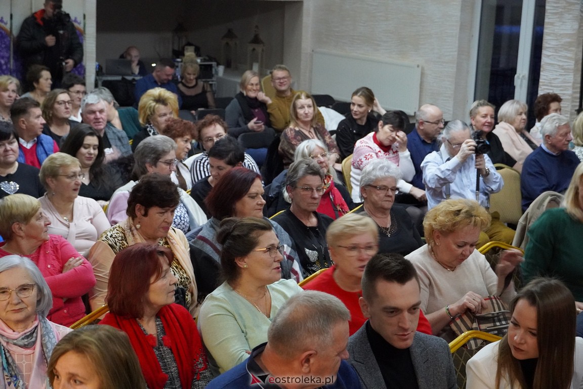 ,,The Voice Senior - Seniorzy Seniorom z Mazowsza w Czerwinie [26.11.2023] - zdjęcie #10 - eOstroleka.pl