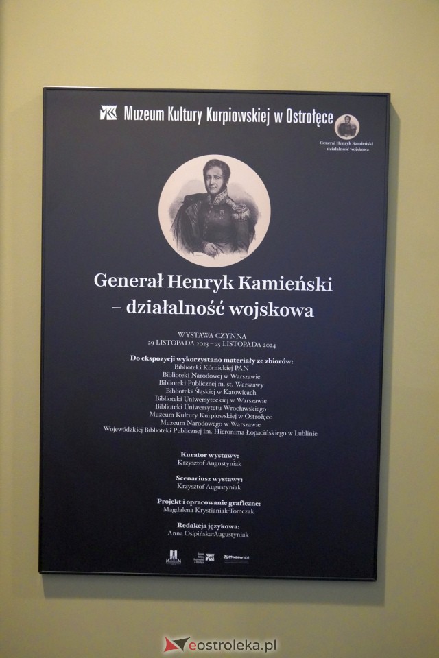 Wernisaż wystawy planszowej „Generał Henryk Kamieński – działalność wojskowa” [29.11.2023] - zdjęcie #15 - eOstroleka.pl