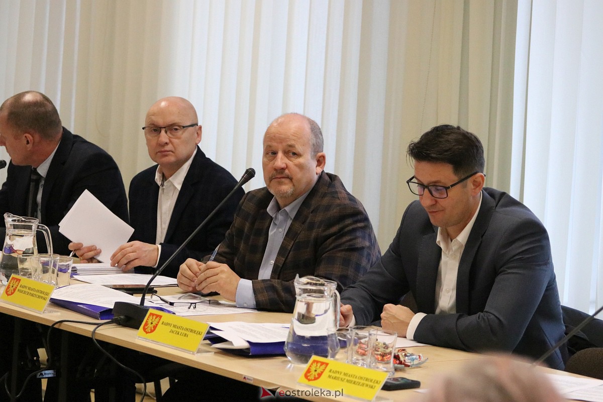 Sesja rady miasta Ostrołęki [30.11.2023] - zdjęcie #4 - eOstroleka.pl