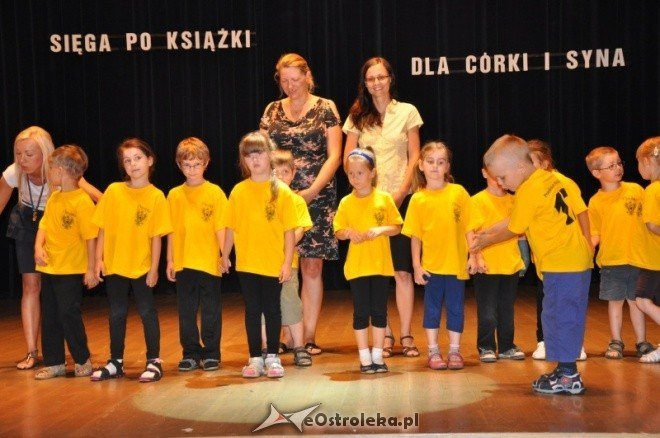 IV edycja konkursu Ostrołęcka rodzina, sięga po książki, dla córki i syna w OCK (ZDJĘCIA) - zdjęcie #10 - eOstroleka.pl