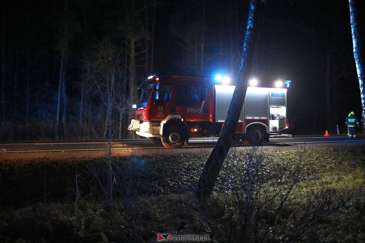 Wypadek w Łodziskach [17.12.2023] - zdjęcie #16 - eOstroleka.pl