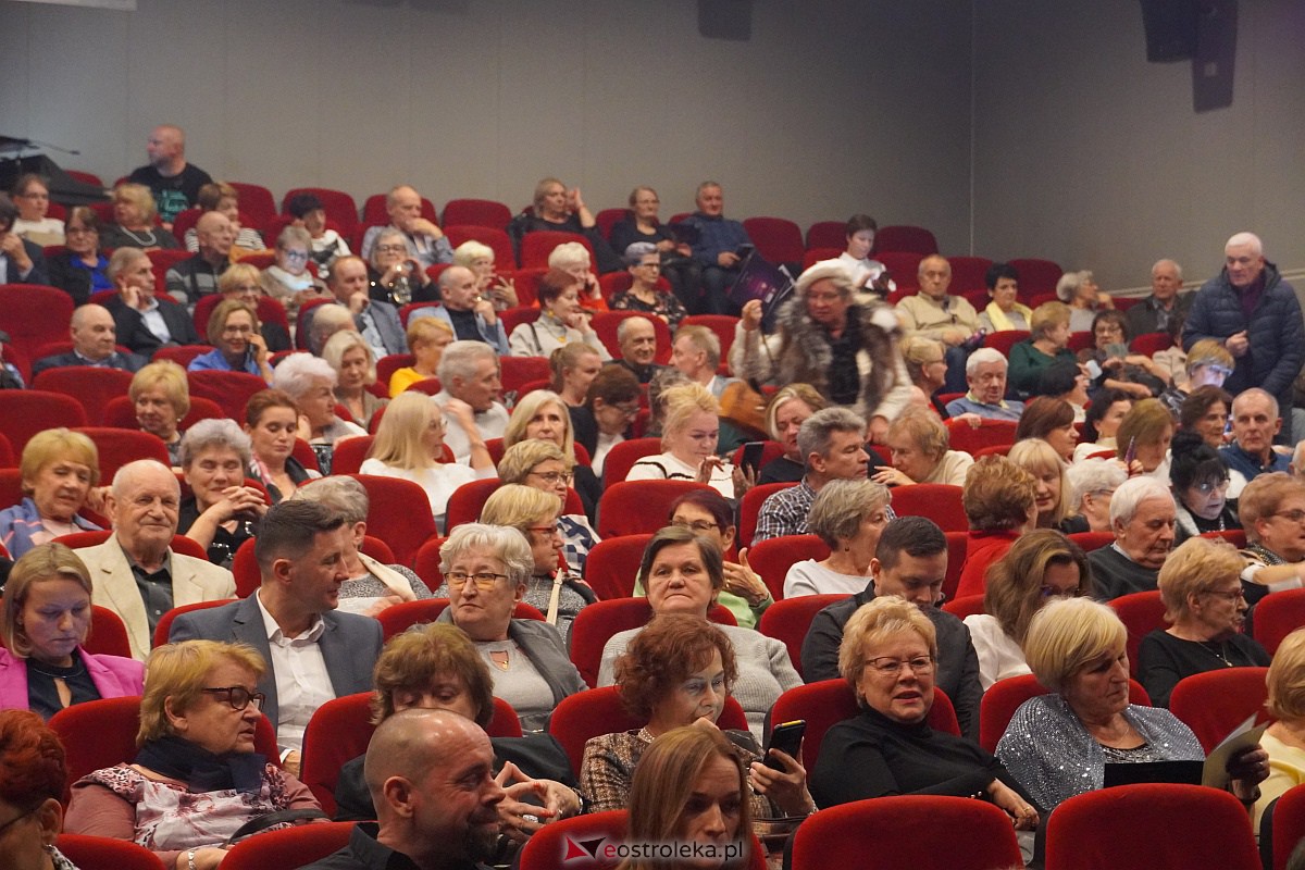 „Niezwykli jak Jan Kiepura”: piękny koncert z okazji 25-lecia Mazowsza [18.12.2023] - zdjęcie #5 - eOstroleka.pl