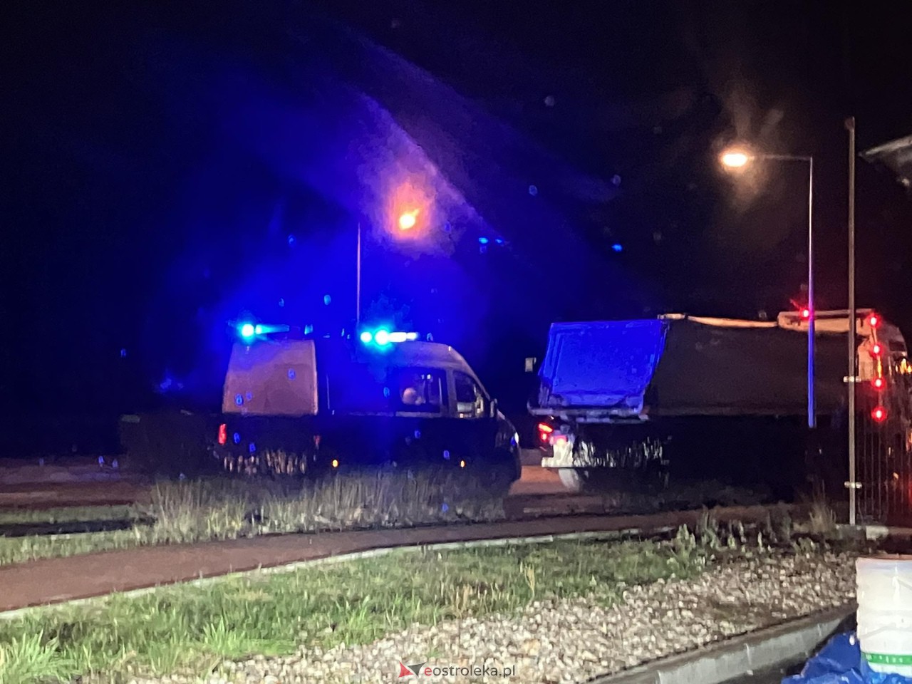 Autobus miejski z pasażerami zderzył się z ciężarówką w Ostrołęce [20.12.2023] - zdjęcie #5 - eOstroleka.pl
