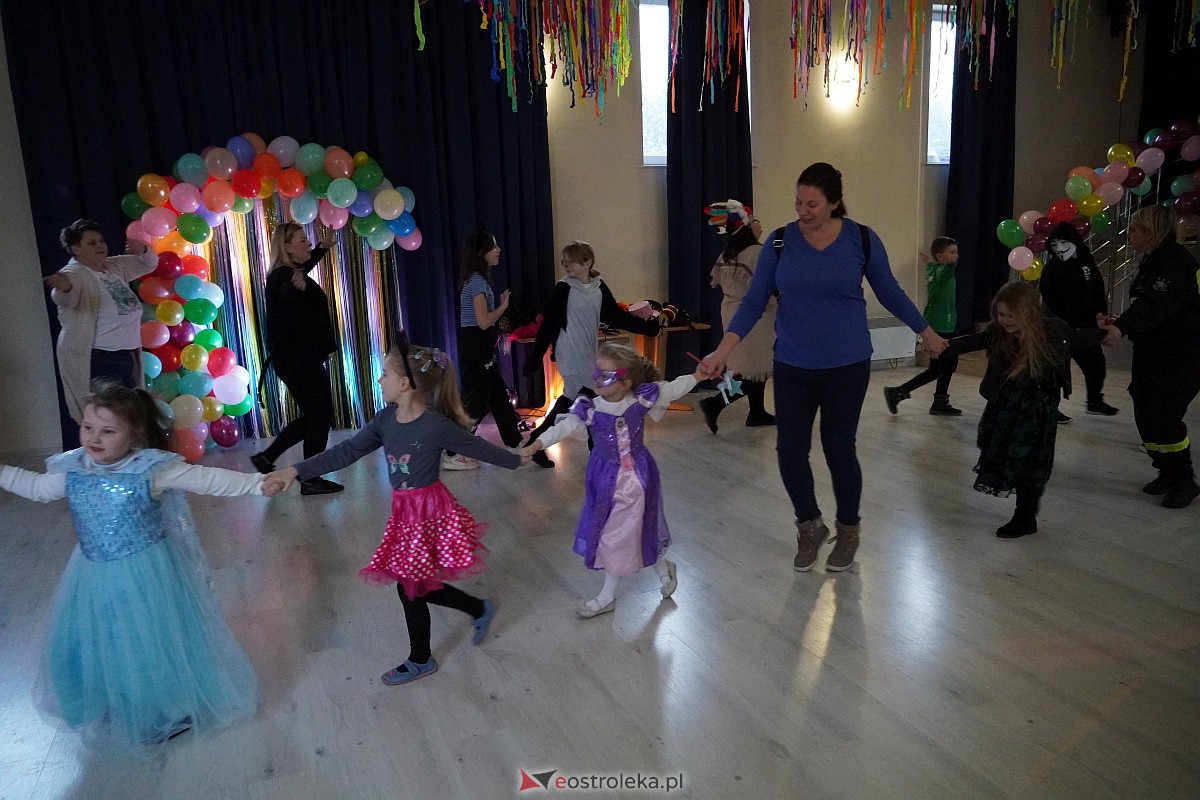 Bal Karnawałowy dla dzieci w Goworowie [19.01.2024] - zdjęcie #11 - eOstroleka.pl