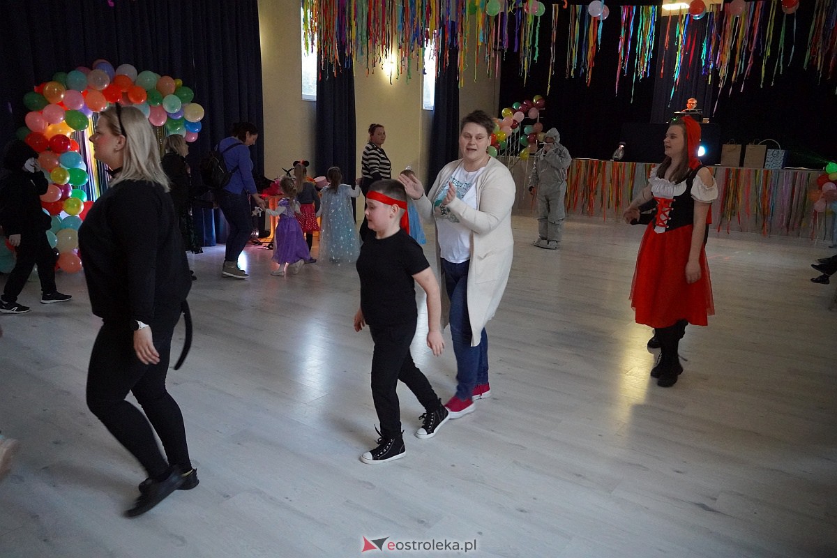 Bal Karnawałowy dla dzieci w Goworowie [19.01.2024] - zdjęcie #24 - eOstroleka.pl