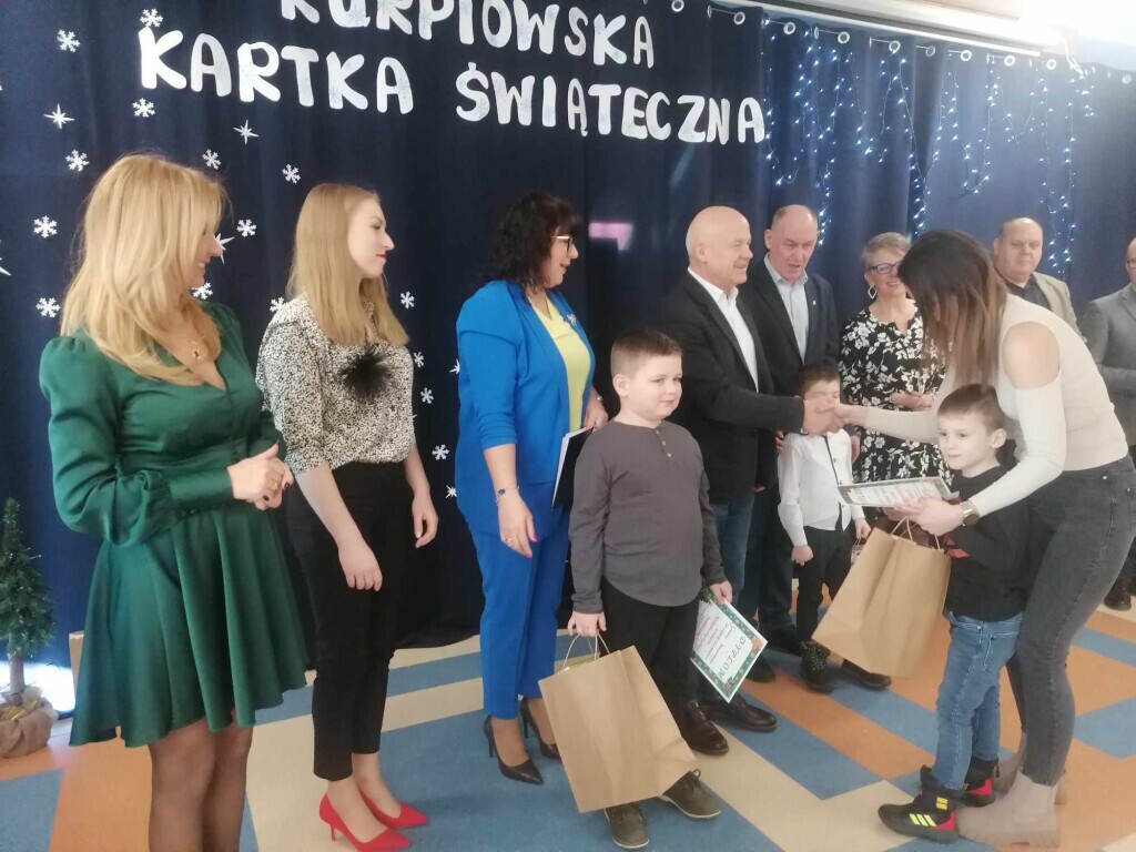 Poradnia Psychologiczno-Pedagogiczna w Myszyńcu podsumowała konkurs na kurpiowską kartkę świąteczną - zdjęcie #4 - eOstroleka.pl