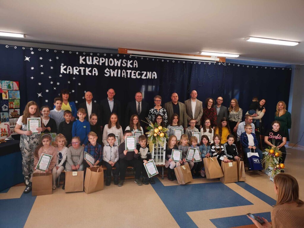 Poradnia Psychologiczno-Pedagogiczna w Myszyńcu podsumowała konkurs na kurpiowską kartkę świąteczną - zdjęcie #13 - eOstroleka.pl